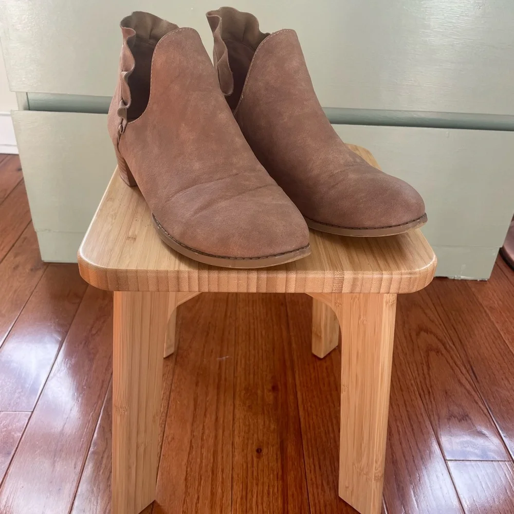 Taupe Booties w Ankle Slit - Picture 4 of 5